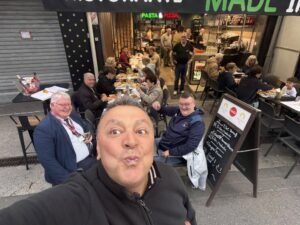 Fabrizio de la pizzéria Made In Italy Loudes