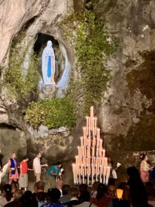 La Grotte de Massabielle à Lourdes