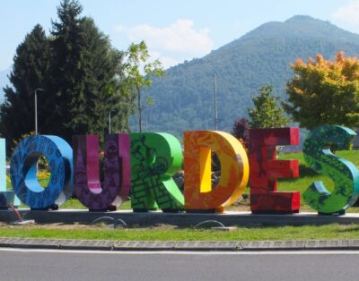 Visit Lourdes in one day